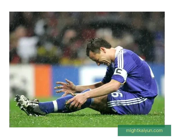 阿什拉夫与马基尼奥斯搭档后防表现稳健